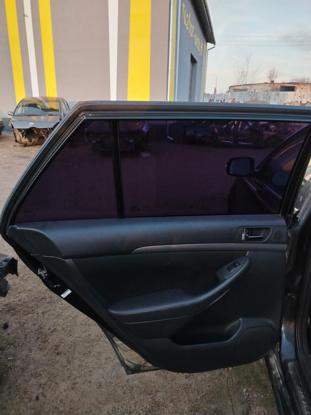 Ручка внутренняя задняя левая I46OF2 Toyota Avensis