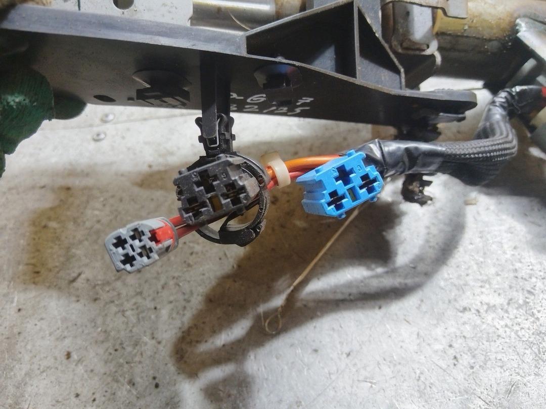 Рулевая колонка D38OW4 Peugeot 607 купить с доставкой. Огромный выбор запчастей и марок авто. У нас есть практически все.