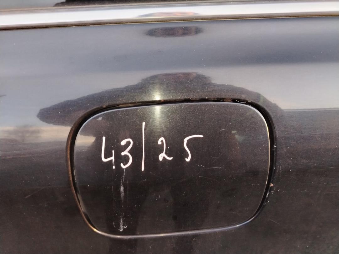 Лючок топливного бака IBS1OY Toyota Avensis