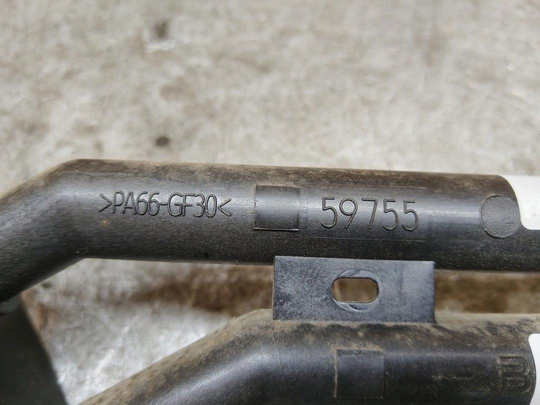 Патрубок отопителя (печки) DR2X1E Peugeot 307 купить с доставкой