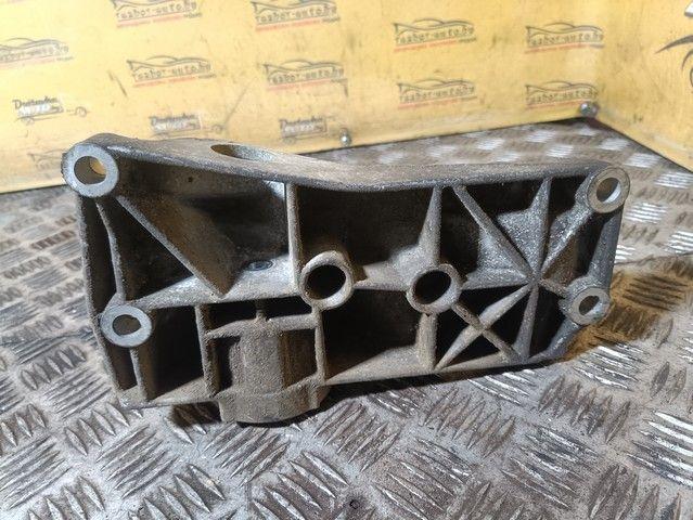 Кронштейн генератора 13CQP4 Seat Cordoba купить в магазине запчастей бу