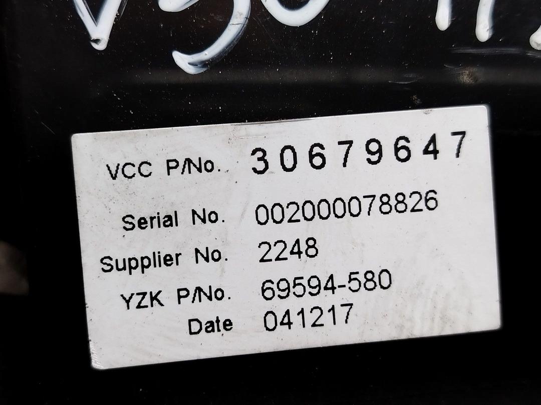 Дисплей N4BH48 Volvo V50 - Фото 5