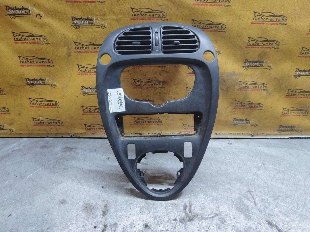 Рамка под магнитолу KLP5Z9 Citroen Xsara Picasso