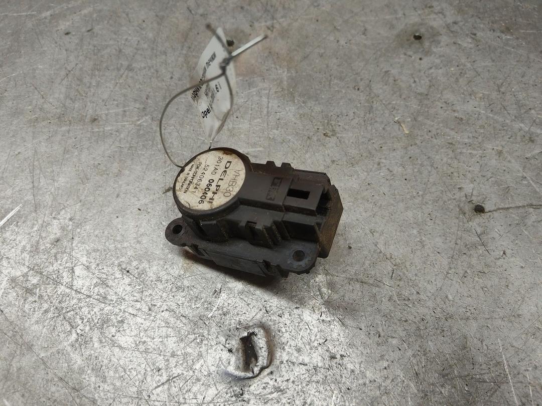 Моторчик заслонки печки HGYD3P Opel Astra