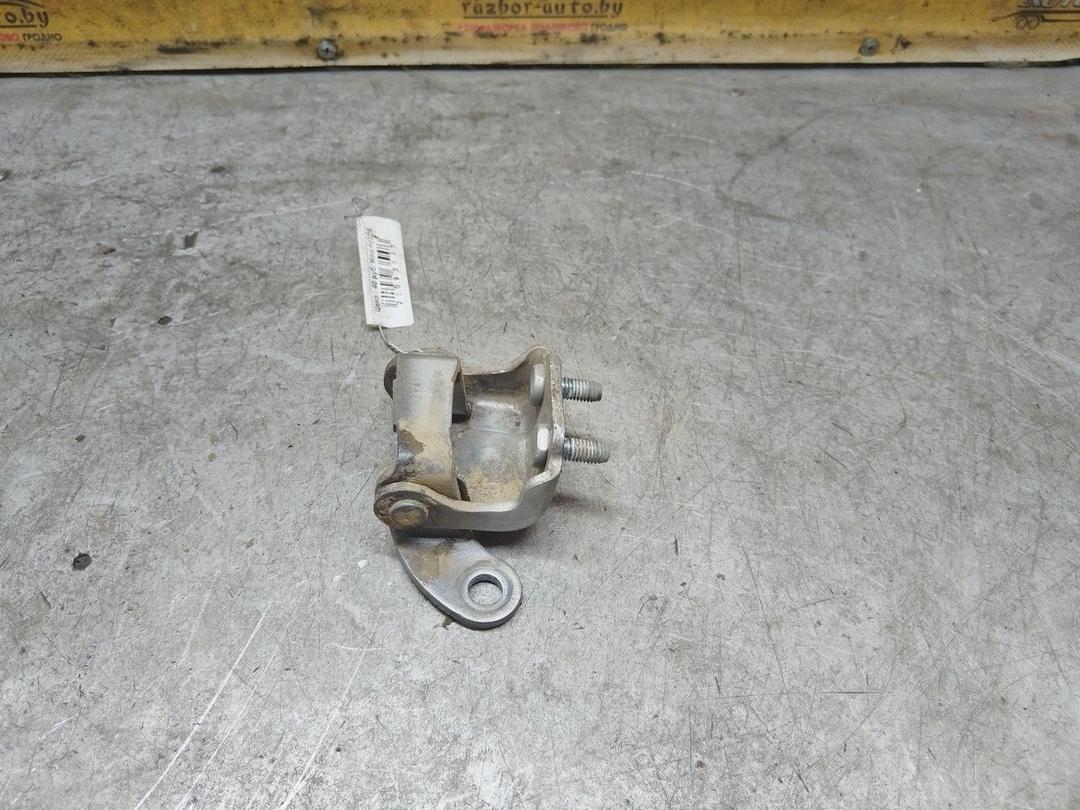 Петля двери передней правой QK8GHT Toyota Corolla undefined