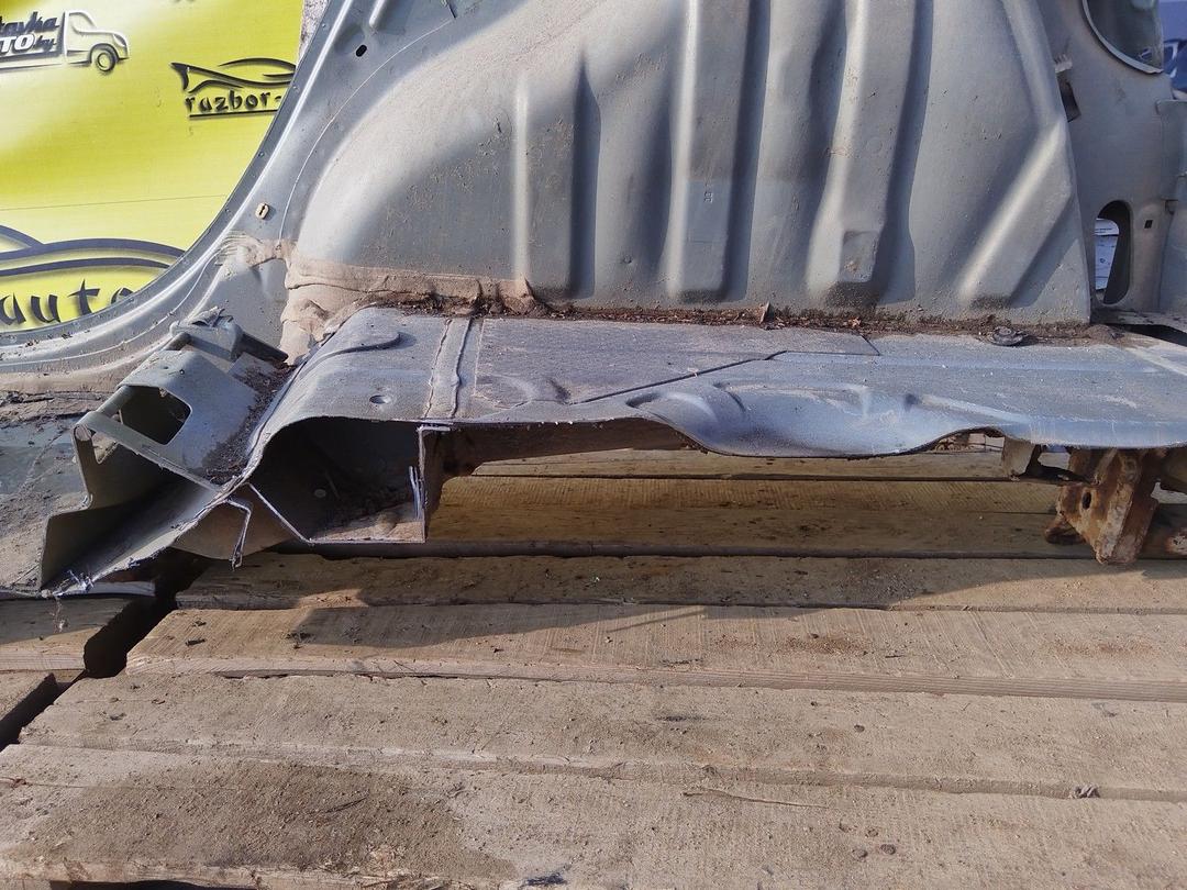 Крыло заднее правое EQEHRD Renault Scenic RX4 undefined