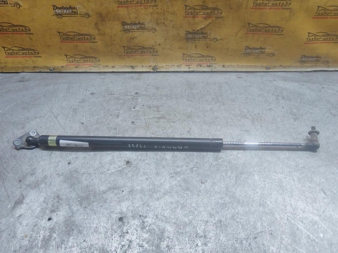Амортизатор крышки багажника (3-5 двери) GRJXS4 Mitsubishi Grandis купить в магазине запчастей бу