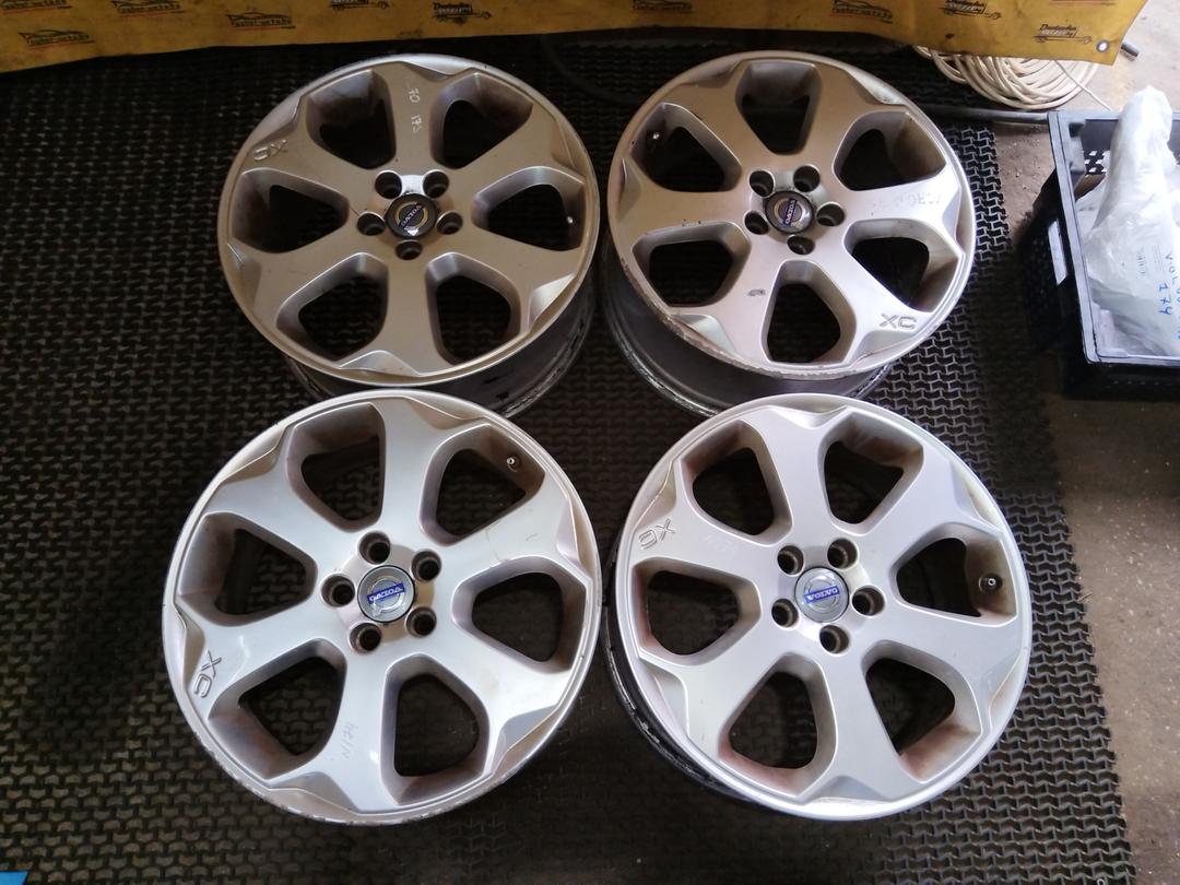Диск литой R18, 5x108 Volvo XC70 2011 8IFZ45 (комплект) 8IFZ45 8IFZ45 Volvo XC70