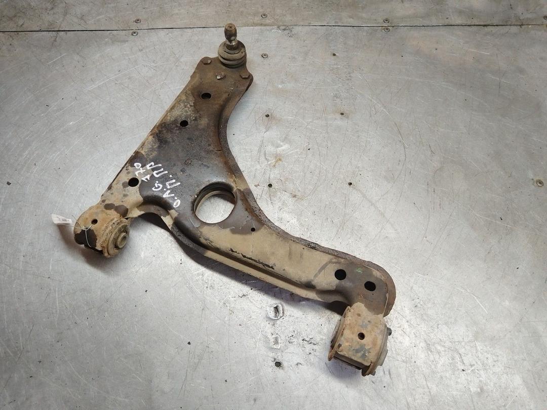 Рычаг передний правый UZL3FA Opel Astra