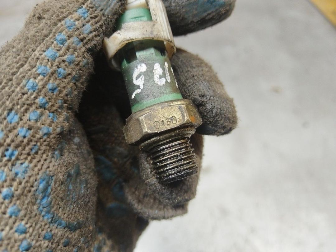 Датчик давления масла ARSQ45 Renault Scenic RX4 - Фото 5