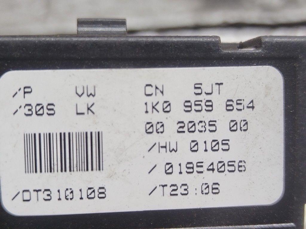 Датчик угла поворота руля I9KZZ6 Volkswagen Jetta - Фото 4