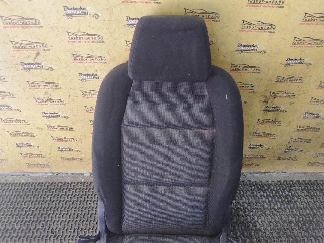 Сиденье заднее SC895M Peugeot 307 купить в магазине запчастей бу
