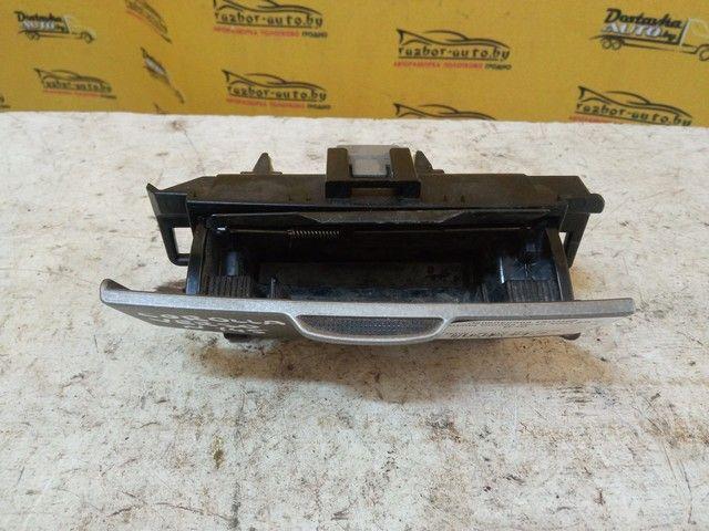 Пепельница 1BDM9B Toyota Corolla Verso купить с доставкой