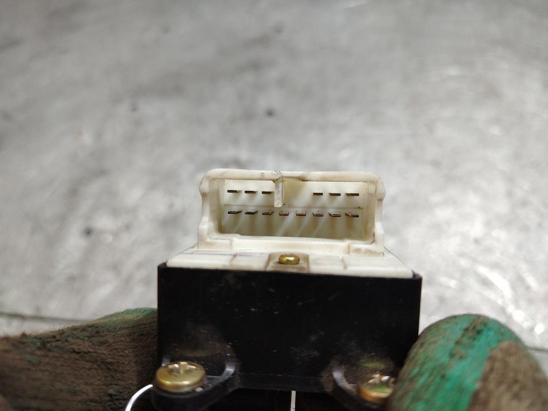 Блок управления стеклоподъемниками EA0OYF Toyota Corolla - Фото 4