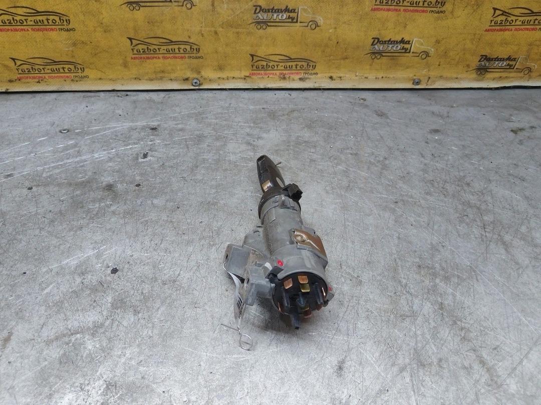 Замок зажигания REJ302 Volkswagen Polo купить с доставкой. Огромный выбор запчастей и марок авто. У нас есть практически все.