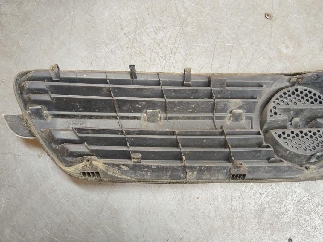 Решетка капота E127NB Opel Meriva - Фото 5