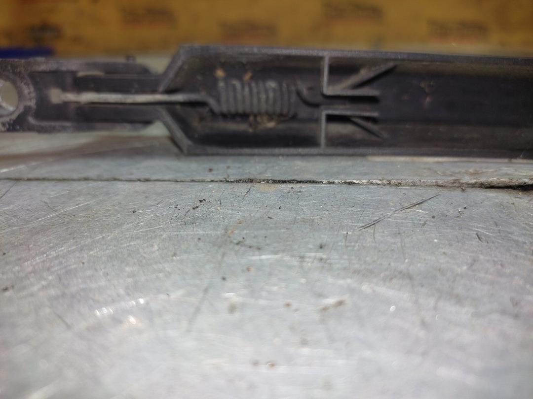 Щеткодержатель задний MX1B68 Opel Signum купить