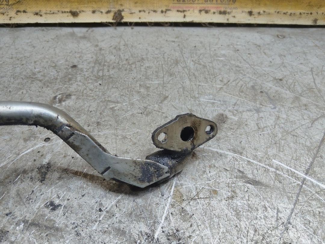 Масляная трубка турбины XV8A66 Toyota Avensis - Фото 4