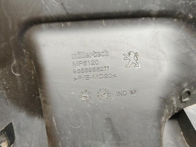 Обшивка крышки багажника ZC9QCB Peugeot 207 купить с доставкой