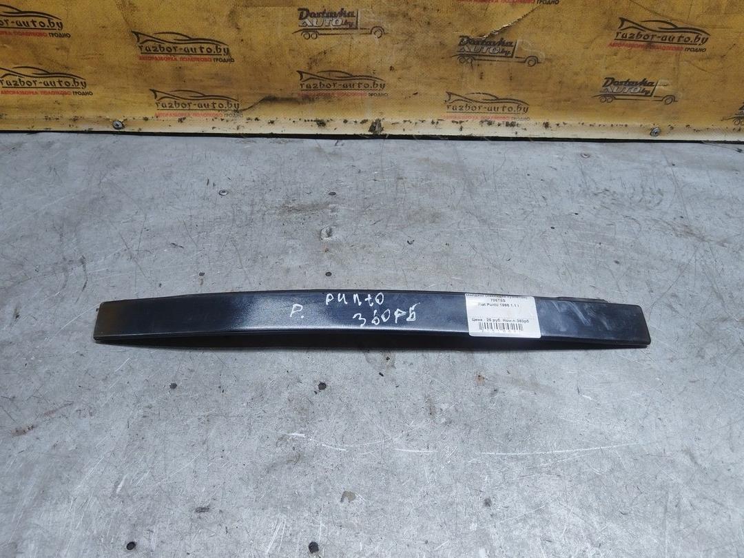 Молдинг (накладка кузовная) 705T8S Fiat Punto