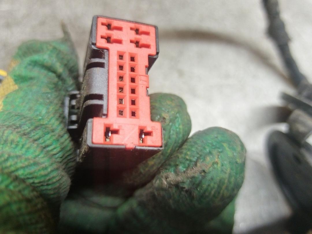 Проводка двери задней правой MLI5D8 Volvo S40 купить с доставкой