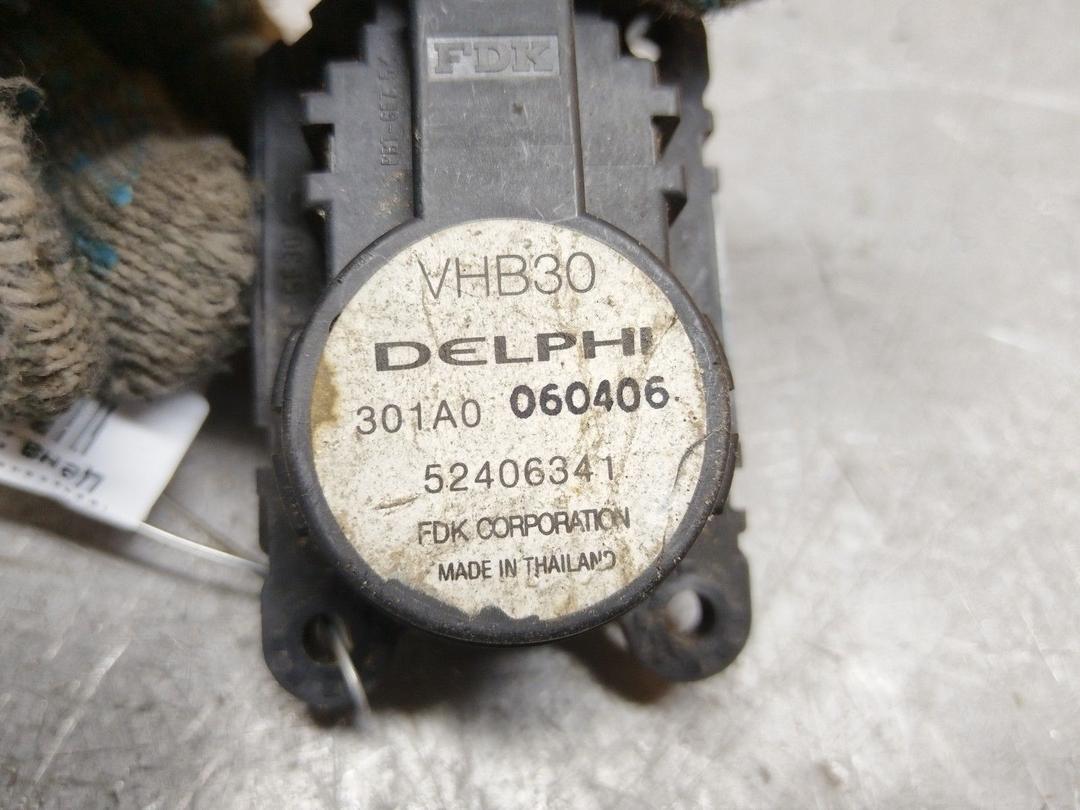 Моторчик заслонки печки HGYD3P Opel Astra купить в магазине запчастей бу