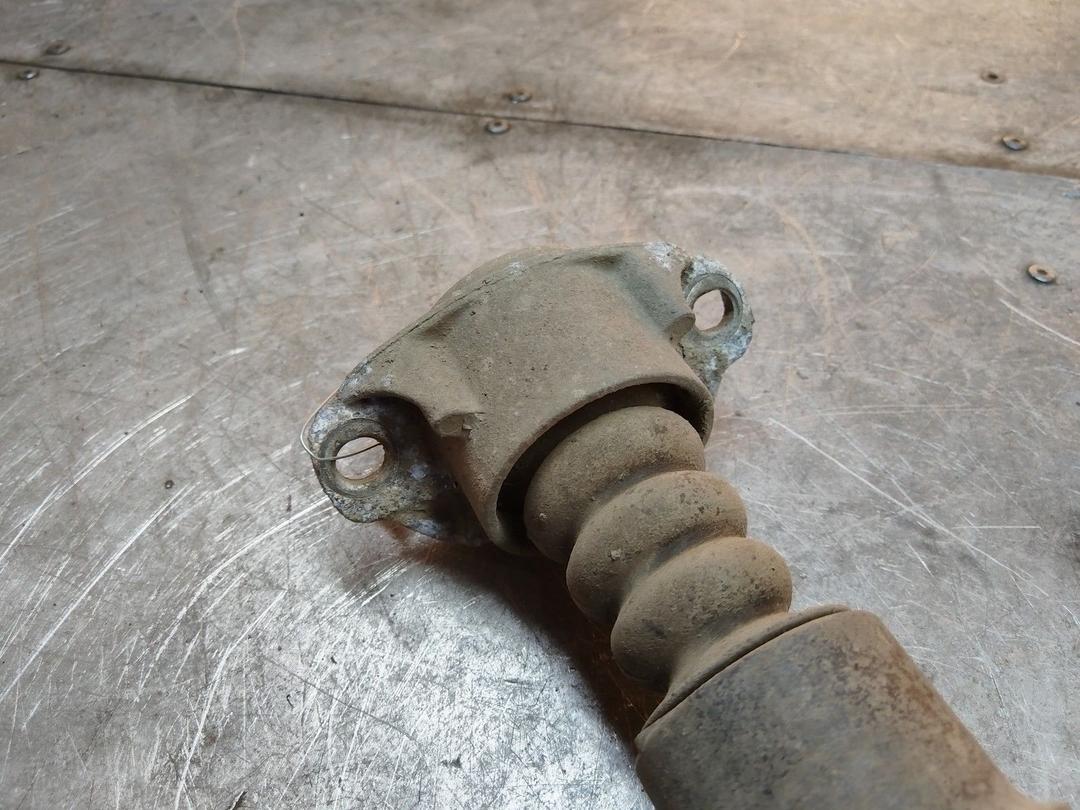 Амортизатор задний правый L2K3GM Peugeot 307 купить на авторазборке