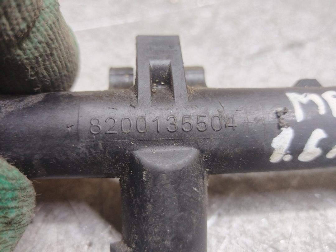 Топливная рампа V0WR03 Renault Megane купить в магазине запчастей бу