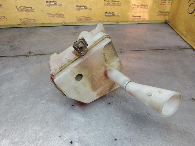 Бачок омывателя YSL4ZD Nissan Almera