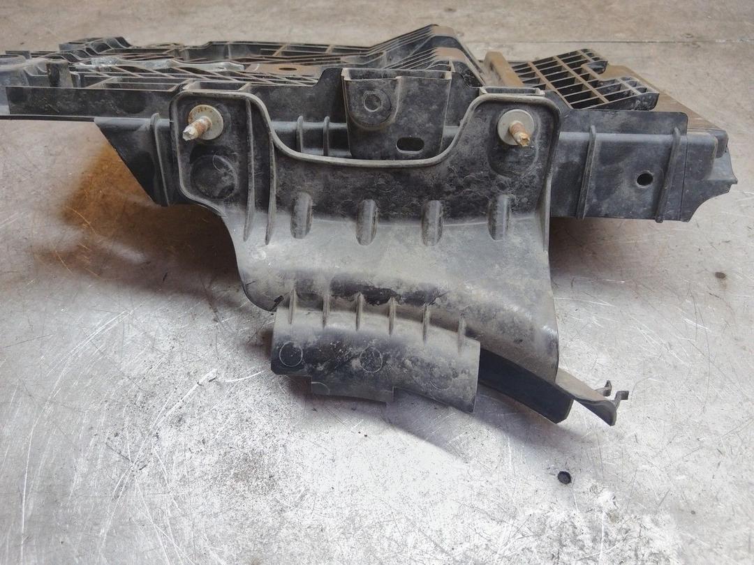 Полка аккумулятора C9M5ZP Ford Fusion - Фото 3