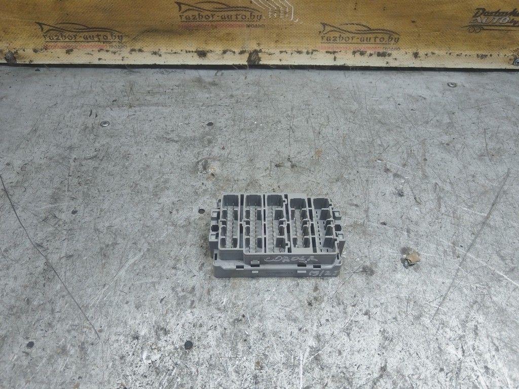 Блок предохранителей VM3CA1 Toyota Corolla - Фото 1