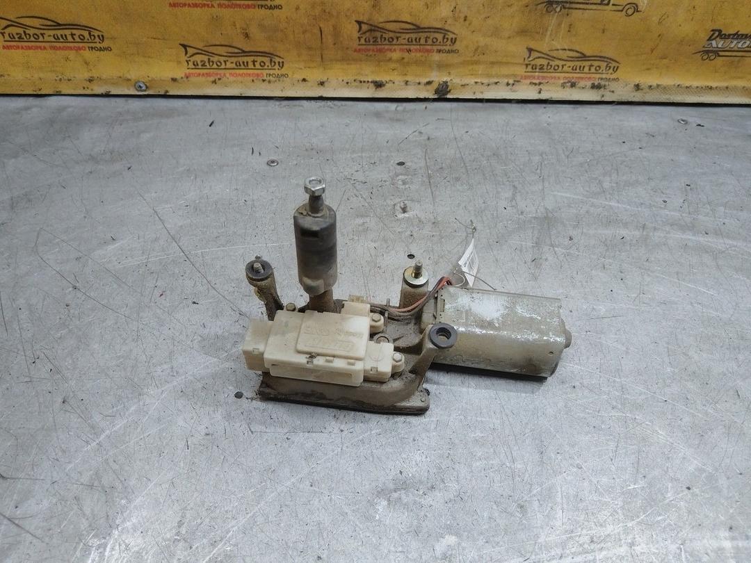 Моторчик заднего стеклоочистителя (дворника) YXV3XF Fiat 