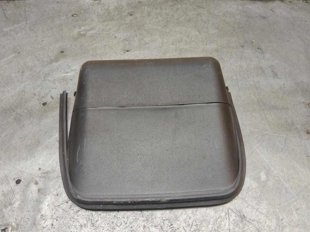 Стоп-сигнал IDB0UX Mitsubishi Carisma купить с доставкой