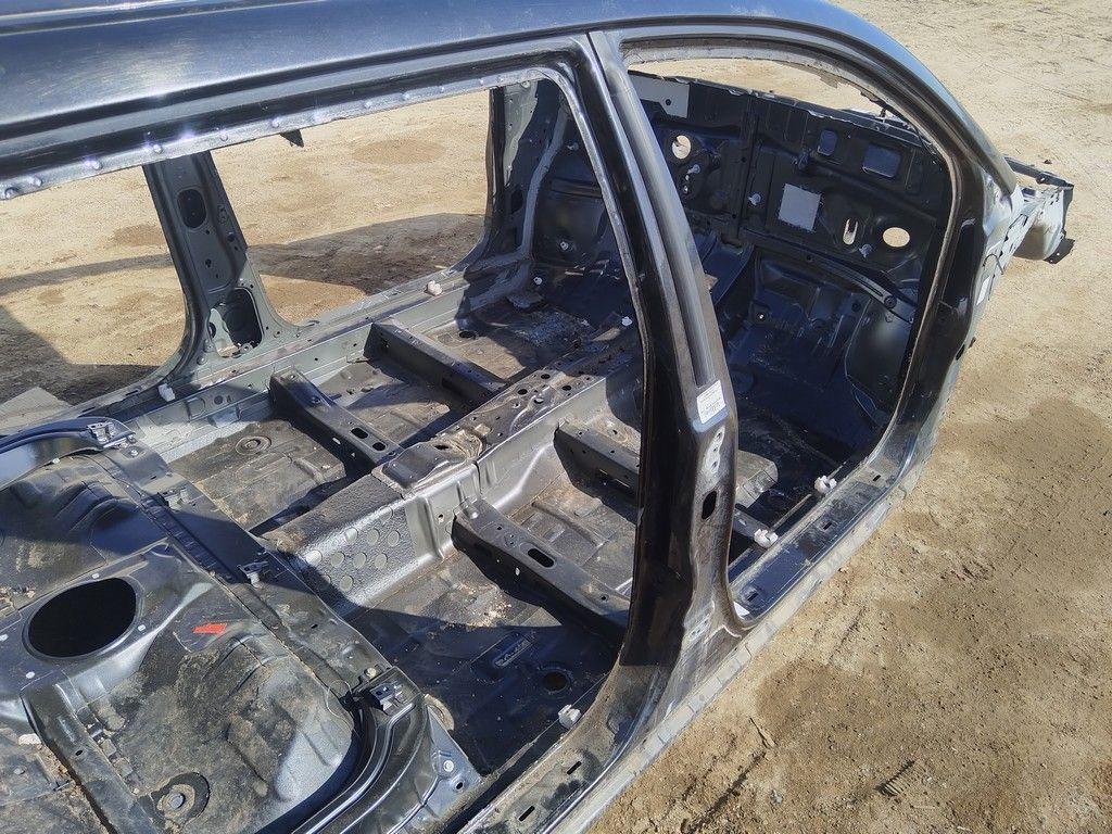 Стойка кузовная центральная правая 00LI4I Toyota Avensis - Фото 4