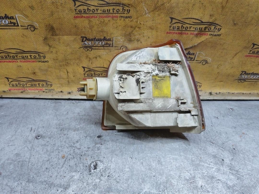 Поворотник левый 93B1TJ Audi 100 купить на авторазборке