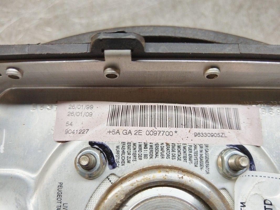 Подушка безопасности водителя GID7TW Peugeot 406 купить в магазине запчастей бу