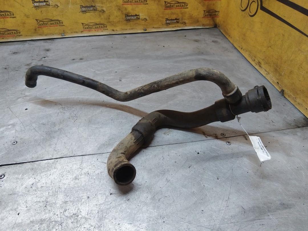 Патрубок радиатора RY0721 Audi A4