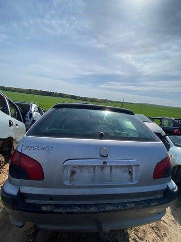 Фонарь крышки багажника левый PPJ2KB Peugeot 406