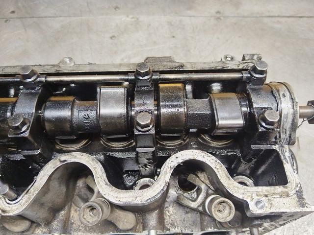 Головка блока цилиндров BGL2YC Alfa Romeo 147 undefined