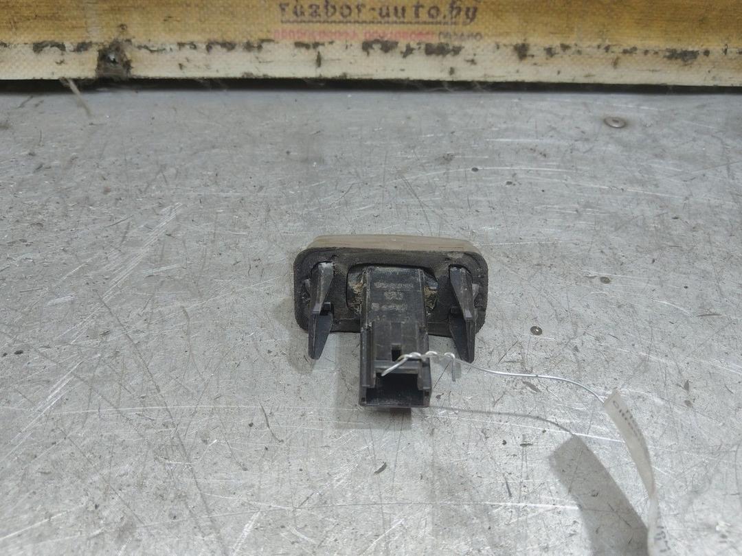 Подсветка номера 7PBV30 Citroen Xsara Picasso - Фото 4