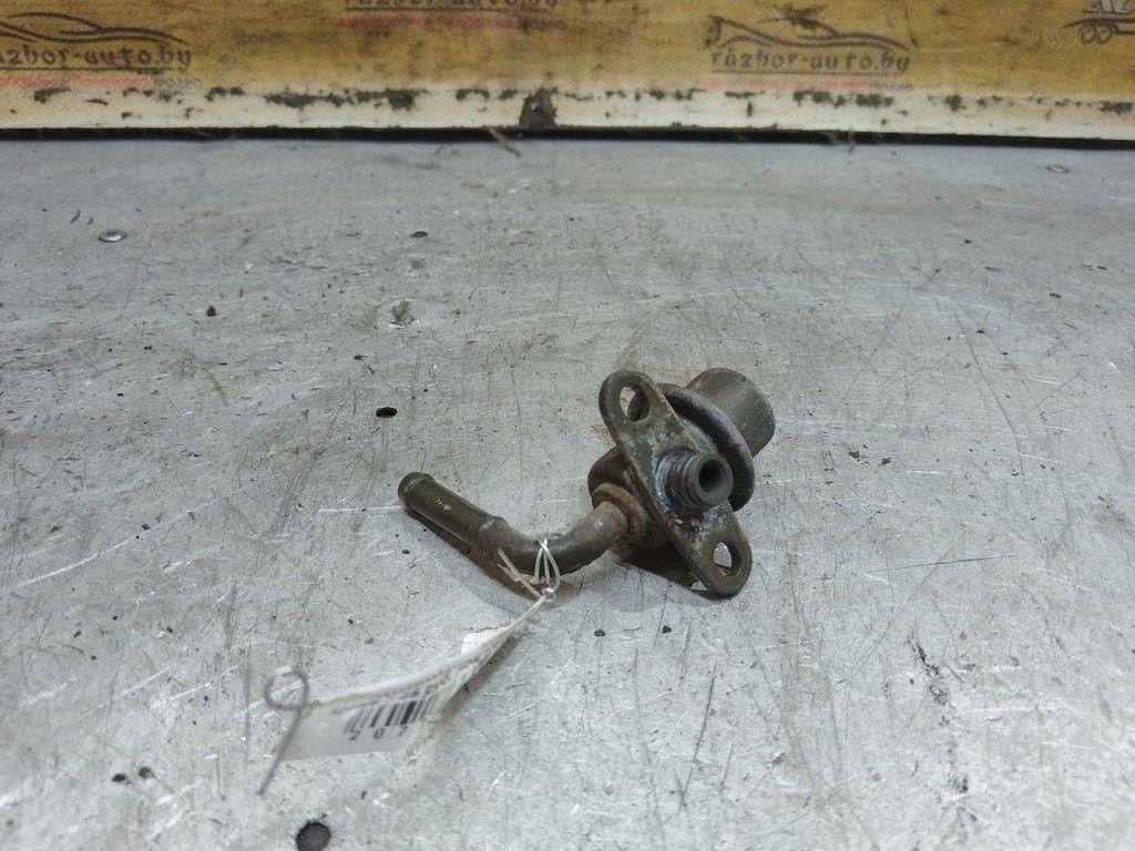 Регулятор давления топлива W4K3GW Mazda Xedos 6 - Фото 2