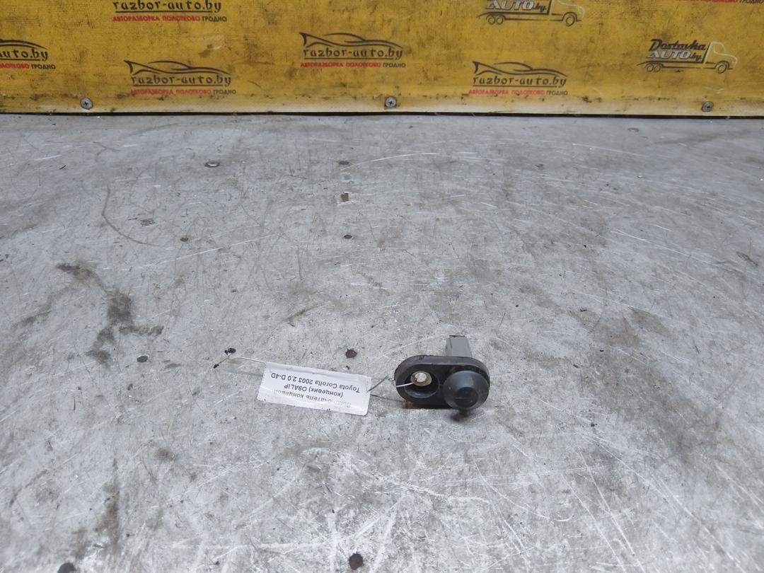 Выключатель концевой (концевик) O9ALIP Toyota Corolla