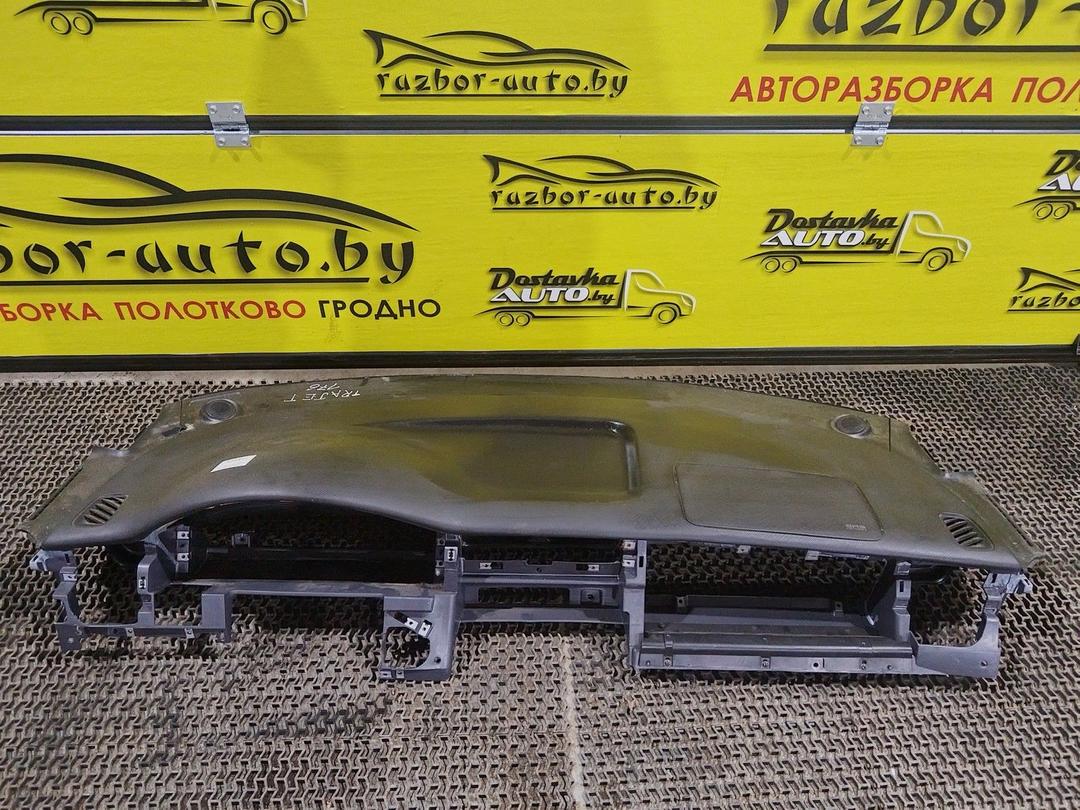 Панель передняя салона (торпедо) AFRLWW Hyundai Trajet