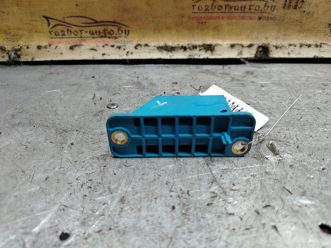 Датчик удара C6JFN1 Volkswagen Polo - Фото 2