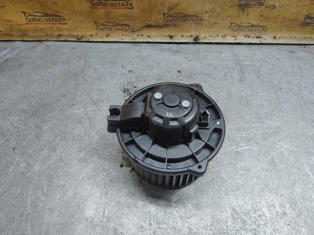 Моторчик печки YO1I3C Toyota Avensis купить в магазине запчастей бу