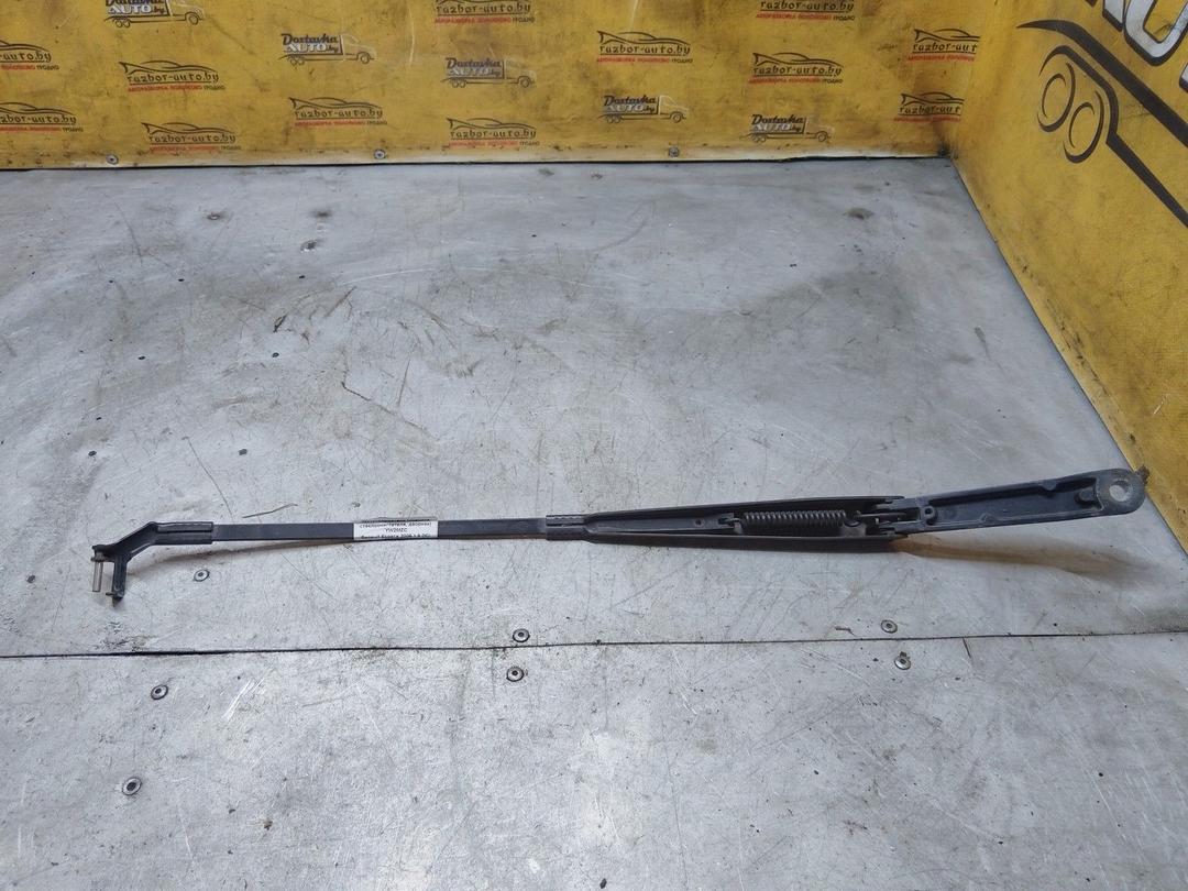 Щеткодержатель (поводок стеклоочистителя, дворник) YW2MZC Renault Espace купить с доставкой