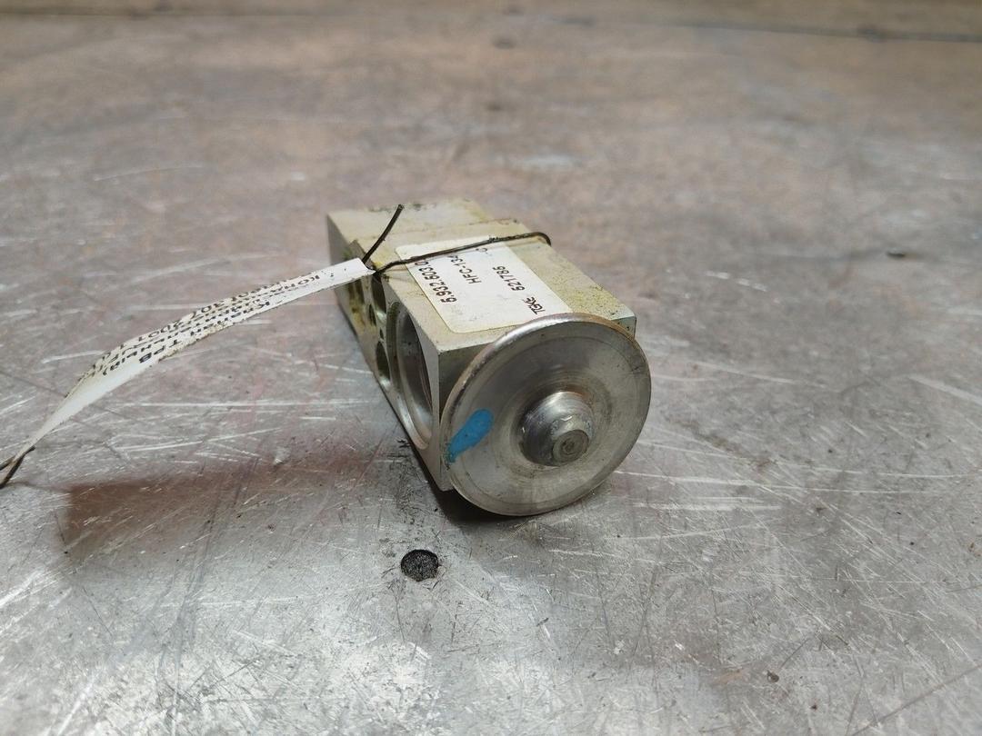 Клапан ТРВ (расширительный) кондиционера 2QJPTL Peugeot 307 - Фото 1