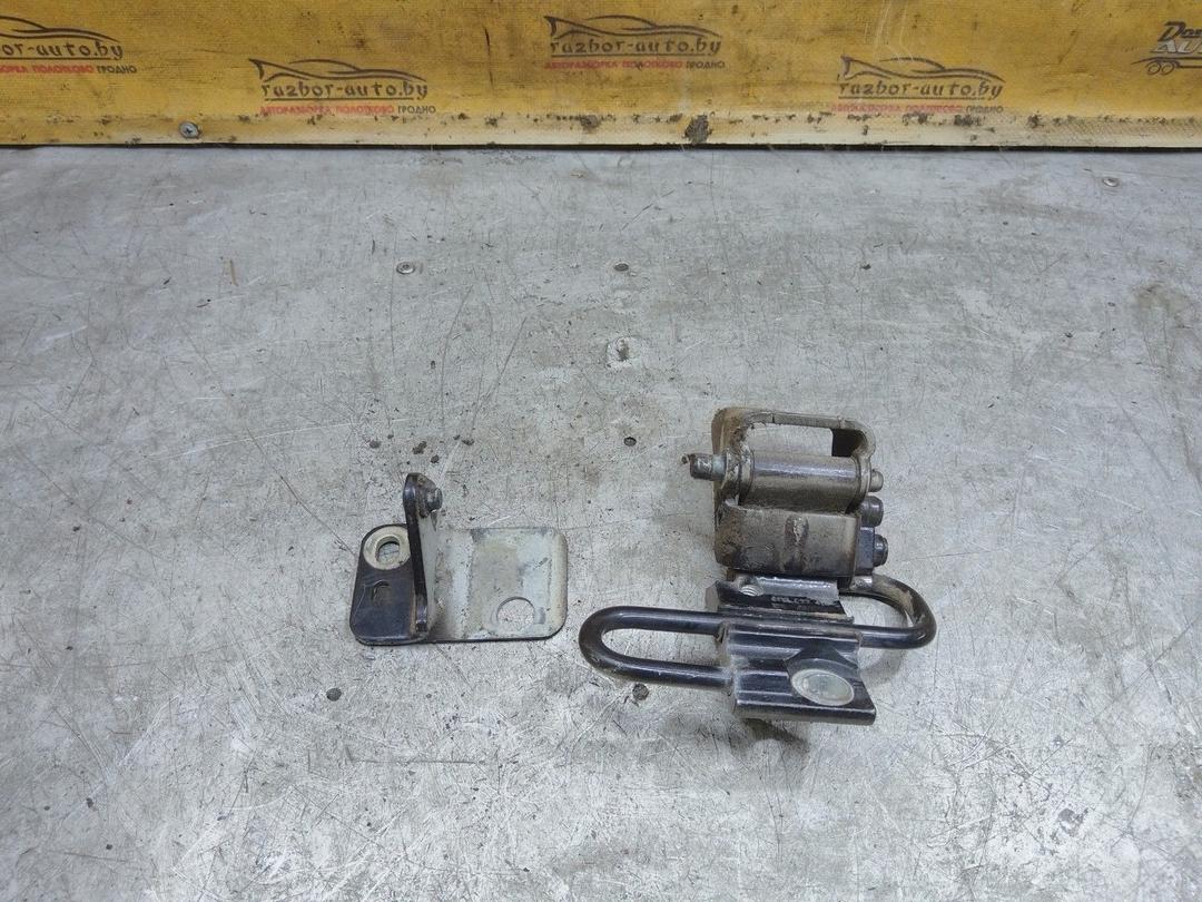 Петля двери задней левой XK7GLG Volkswagen Polo купить