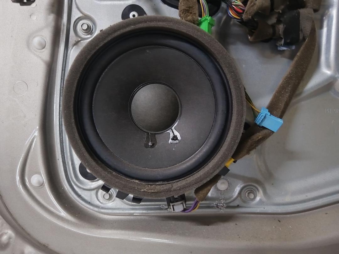 Динамик двери передней правой XRJAHC Volvo XC70 купить с доставкой