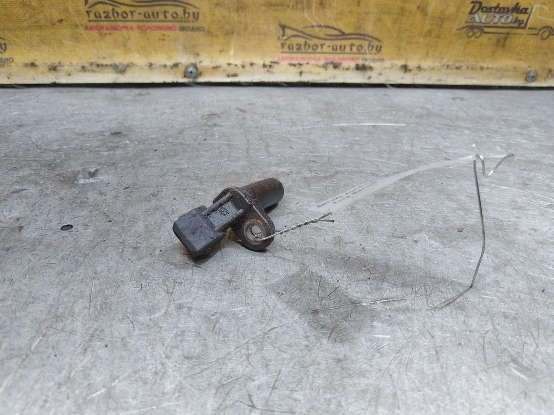 Датчик коленвала 6SZBQ5 Ford Escort купить